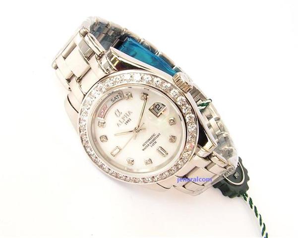 Orologio ALPHA Meccanico Automatico in Acciaio Day-Date Lunetta con Brillanti Quadrante in Madreperla Bianca Cinturino Pearl-Master