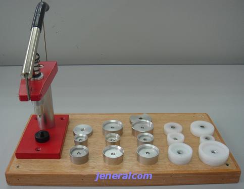 Potenza chiudi-casse piazza-vetri con Base in Legno / Press for closing watch case