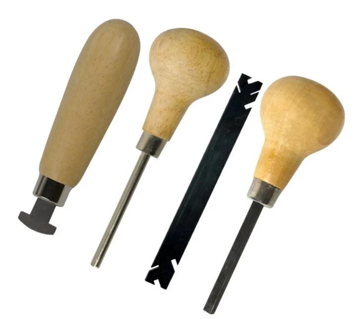 Calca-Baste-Spingi-Griffe-Incastonatura